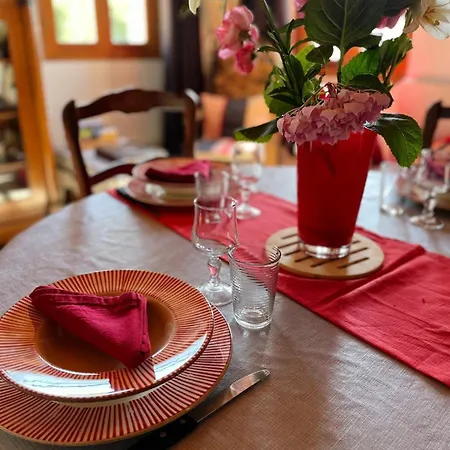 Charming In An Authentic Corsican Village Appartamento
